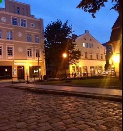 Luxury Stay-in Old Town Centre Апартаменты *