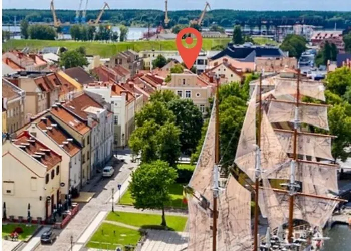 Luxury Stay-in Old Town Centre