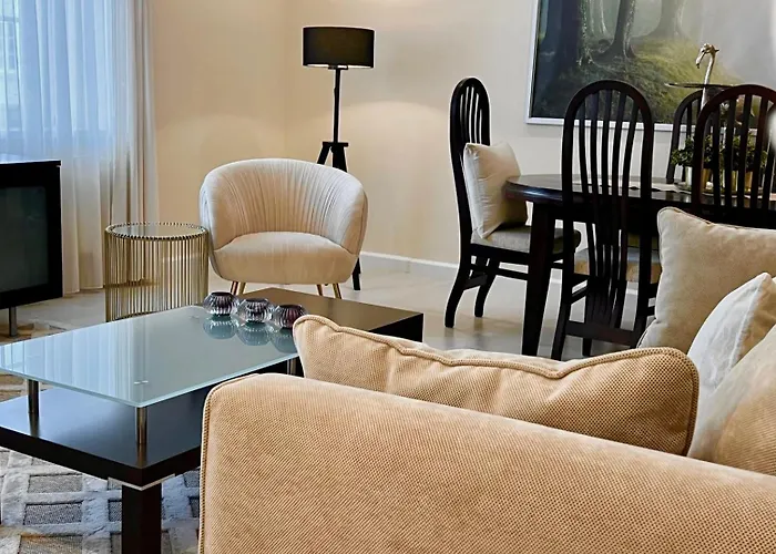 Luxury Stay-in Old Town Centre קלייפדה